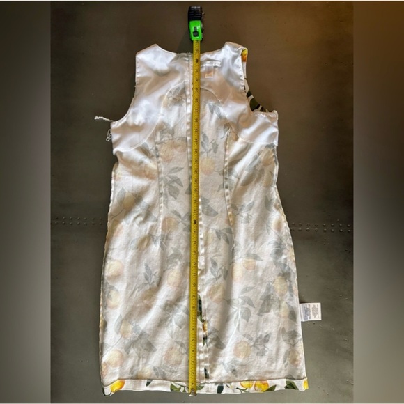 London Times Lemon Print Sheath Dress White Yellow Size 4 Sleeveless Lined - Picture 5 of 8